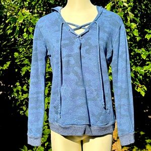 Sundry Camo Hoodie Sweatshirt Medium